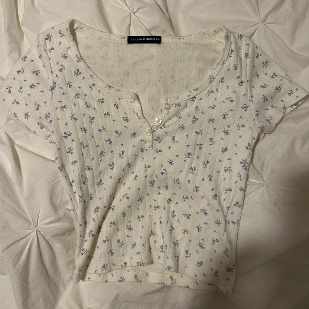 brandy melville zelly floral top